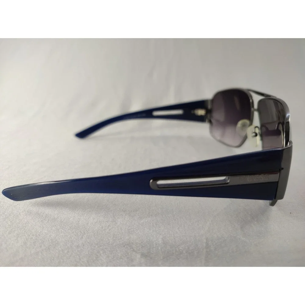 Guess GU 6581 GUN-35A Gunmetal Blue Navigator‎ Sunglasses Grey Gradient 65mm